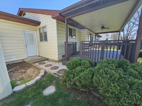 Tiny photo for 57 Cherry Drive, Mt Vernon, IL 62864 (MLS # 12604064)