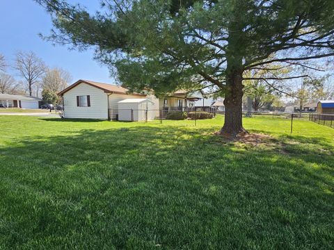 Tiny photo for 57 Cherry Drive, Mt Vernon, IL 62864 (MLS # 12604064)