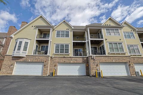 Tiny photo for 1909 Lynn Circle, Libertyville, IL 60048 (MLS # 12587478)