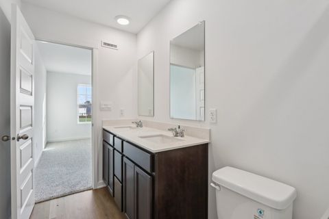 Tiny photo for 871 Briar Glen Court, Hampshire, IL 60140 (MLS # 12554315)