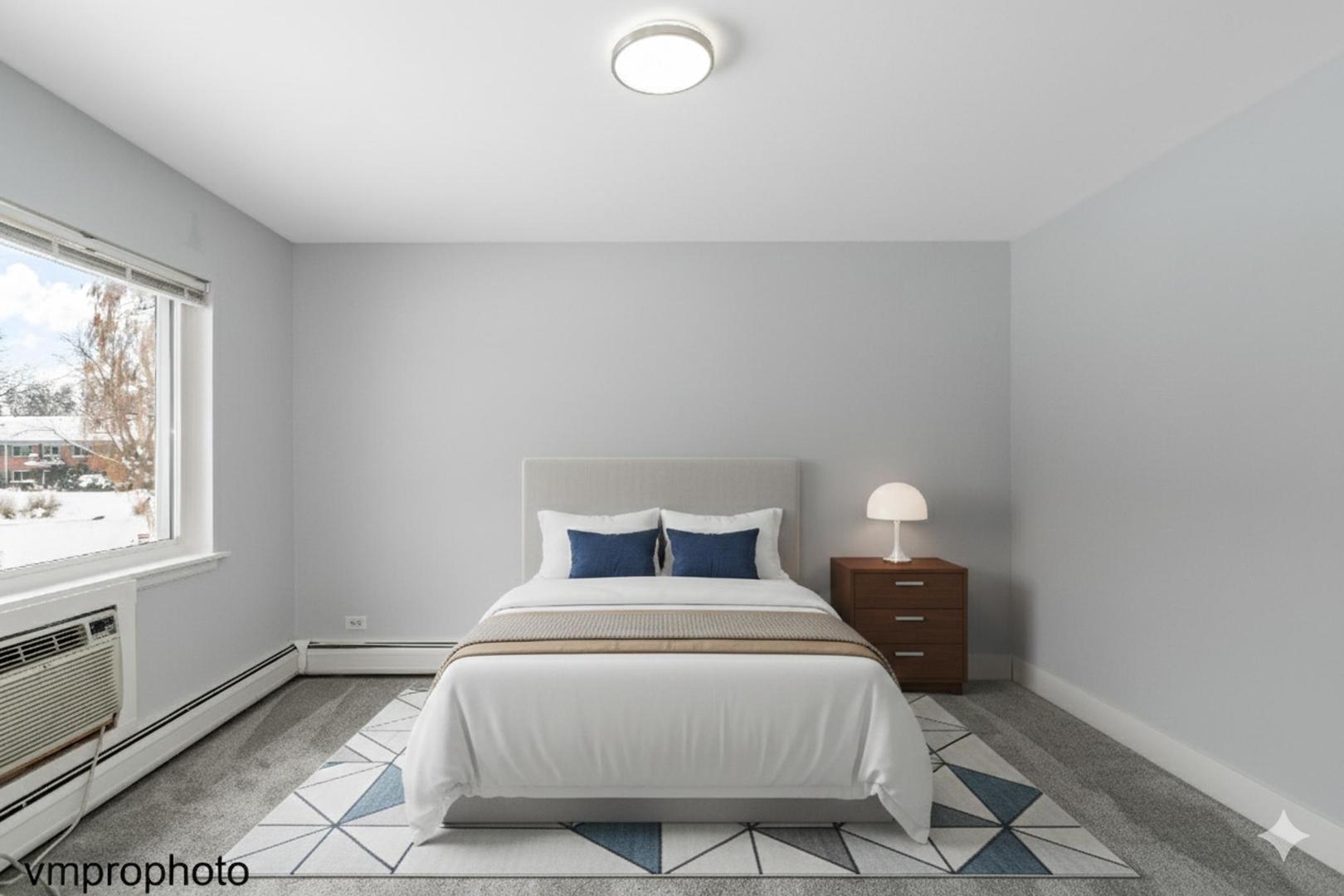 707 E Falcon Drive C207