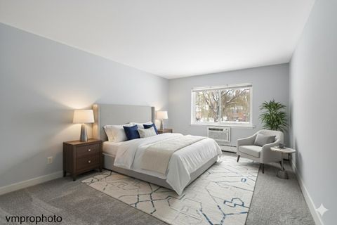 Tiny photo for 707 E Falcon Drive #C207, Arlington Heights, IL 60005 (MLS # 12523204)