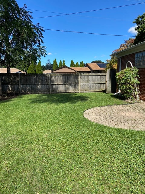 Tiny photo for 3333 W 102nd Street, Evergreen Park, IL 60805 (MLS # 12728855)