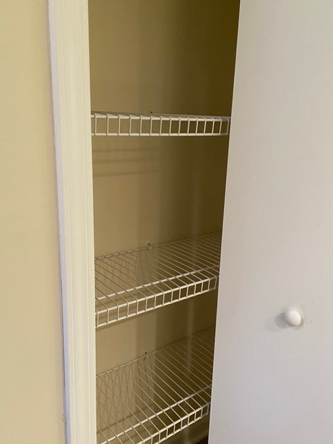 Tiny photo for 3333 W 102nd Street, Evergreen Park, IL 60805 (MLS # 12728855)