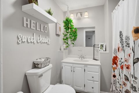 Tiny photo for 1754 Valley Drive, Davenport, IA 52806 (MLS # 12606018)