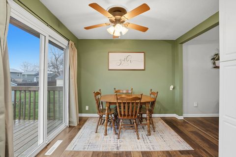 Tiny photo for 1754 Valley Drive, Davenport, IA 52806 (MLS # 12606018)