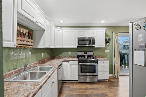 Tiny photo for 1754 Valley Drive, Davenport, IA 52806 (MLS # 12606018)