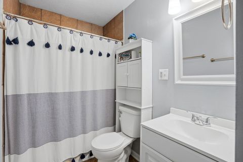 Tiny photo for 1754 Valley Drive, Davenport, IA 52806 (MLS # 12606018)