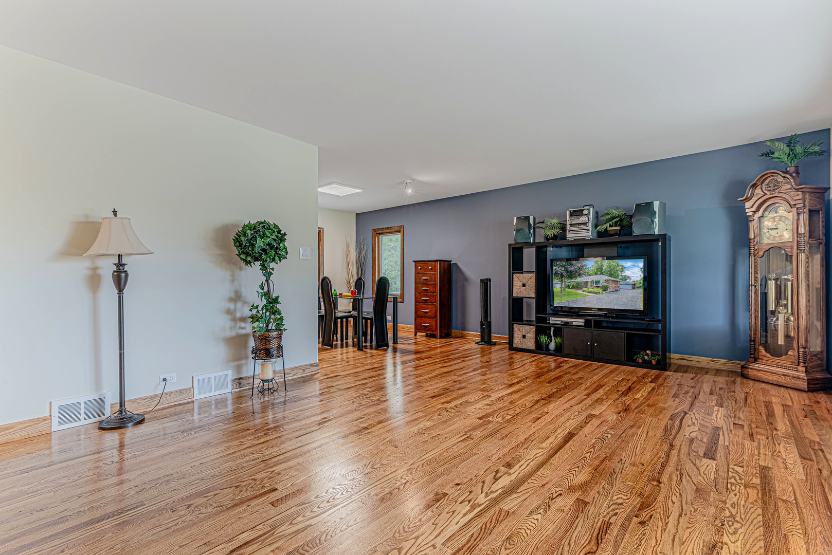 711 Sunnyside Road