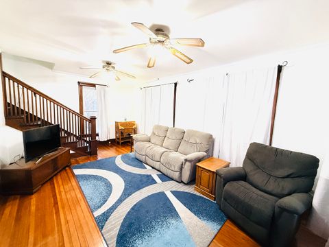 Tiny photo for 615 E Seminary Avenue, Hoopeston, IL 60942 (MLS # 12566150)