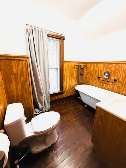 Tiny photo for 615 E Seminary Avenue, Hoopeston, IL 60942 (MLS # 12566150)