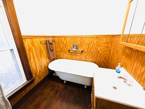 Tiny photo for 615 E Seminary Avenue, Hoopeston, IL 60942 (MLS # 12566150)