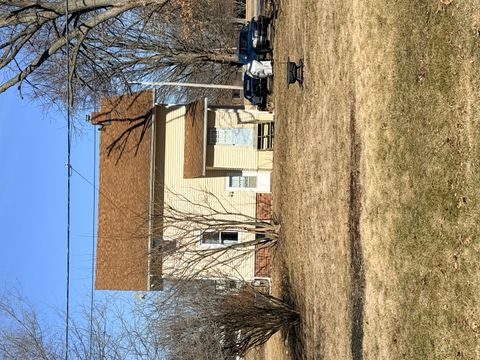 Tiny photo for 615 E Seminary Avenue, Hoopeston, IL 60942 (MLS # 12566150)