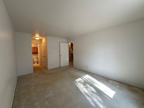Tiny photo for 1217 S Old Wilke Road #110, Arlington Heights, IL 60005 (MLS # 12496539)