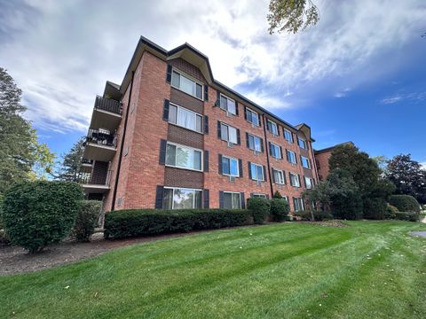 Tiny photo for 1217 S Old Wilke Road #110, Arlington Heights, IL 60005 (MLS # 12496539)
