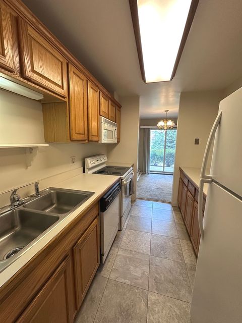 Tiny photo for 1217 S Old Wilke Road #110, Arlington Heights, IL 60005 (MLS # 12496539)