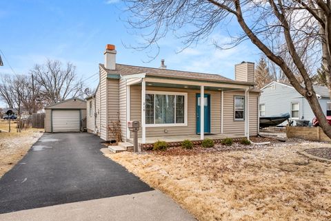 Photo of 216 5th Street E, Milan, IL 61264 (MLS # 12569614)