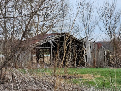 Tiny photo for 1524 County Road 1800 N, Dahlgren, IL 62828 (MLS # 12592581)