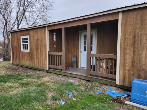 Tiny photo for 1524 County Road 1800 N, Dahlgren, IL 62828 (MLS # 12592581)