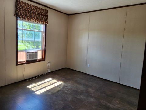 Tiny photo for 1524 County Road 1800 N, Dahlgren, IL 62828 (MLS # 12592581)