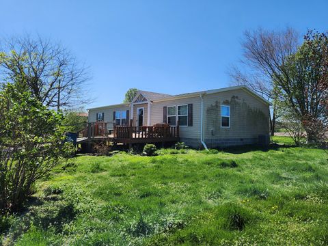 Tiny photo for 1524 County Road 1800 N, Dahlgren, IL 62828 (MLS # 12592581)