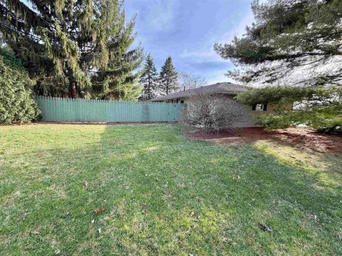 Tiny photo for 3231 Pepper Court, Rockford, IL 61114 (MLS # 12608195)