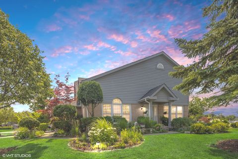 Photo of Bloomingdale, IL 60108 (MLS # 12600304)