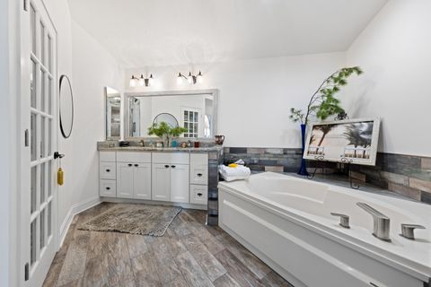 Tiny photo for Bloomingdale, IL 60108 (MLS # 12600304)