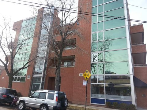 1635 W CORTLAND Street 202 Chicago IL 60622