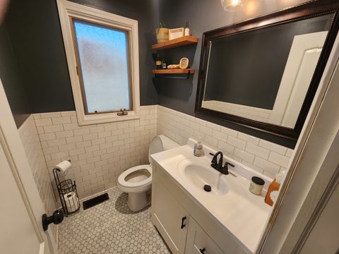 Tiny photo for 11134 S Sawyer Avenue, Chicago, IL 60655 (MLS # 12606732)