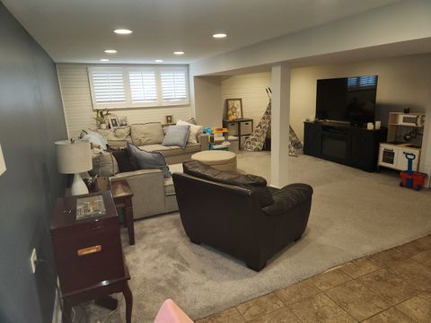 Tiny photo for 11134 S Sawyer Avenue, Chicago, IL 60655 (MLS # 12606732)