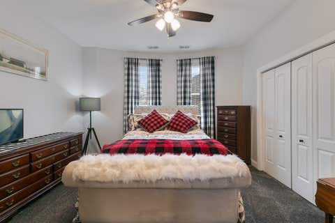 Tiny photo for 3239 Wesley Avenue, Berwyn, IL 60402 (MLS # 12705087)
