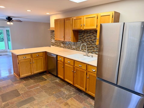 Tiny photo for 11820 S Avers Avenue, Alsip, IL 60803 (MLS # 12695578)
