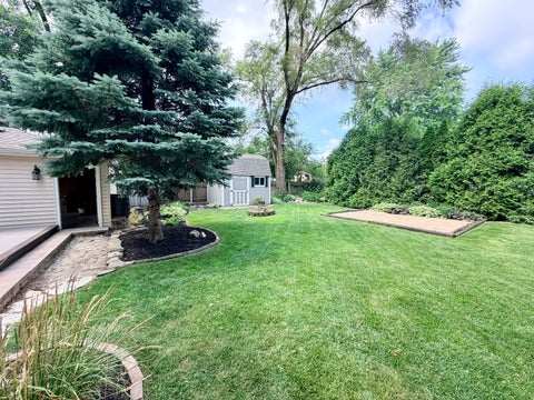 Tiny photo for 11820 S Avers Avenue, Alsip, IL 60803 (MLS # 12695578)