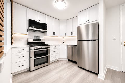 Tiny photo for 400 E Randolph Street #1304, Chicago, IL 60601 (MLS # 12663425)