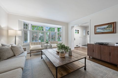 Tiny photo for 1923 Greenwood Avenue, Wilmette, IL 60091 (MLS # 12624801)