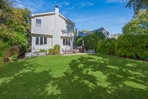 Tiny photo for 1923 Greenwood Avenue, Wilmette, IL 60091 (MLS # 12624801)