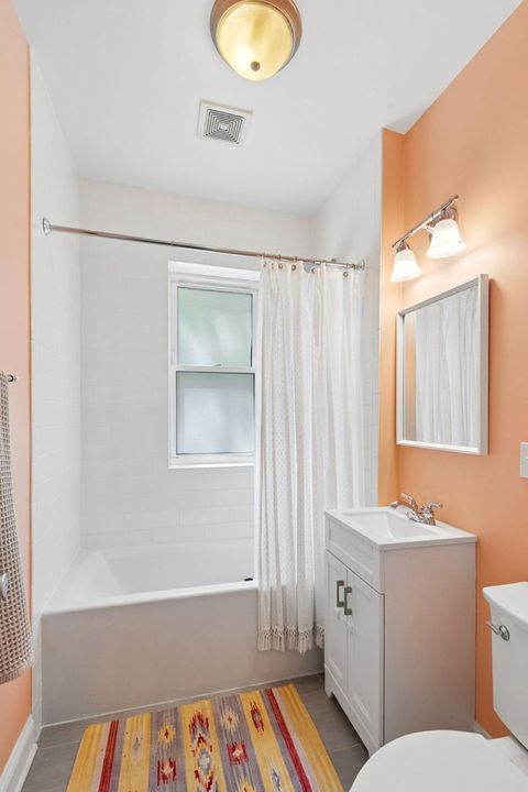 Tiny photo for 6969 N Wolcott Avenue #A1, Chicago, IL 60626 (MLS # 12639100)