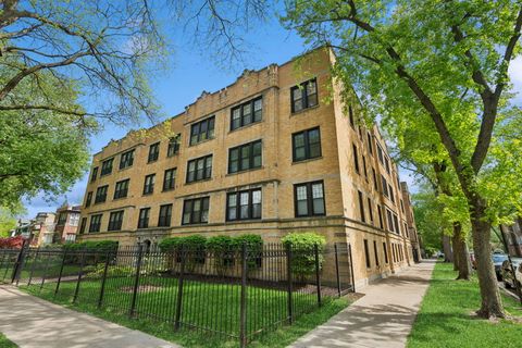 Photo of 6969 N Wolcott Avenue #A1, Chicago, IL 60626 (MLS # 12639100)