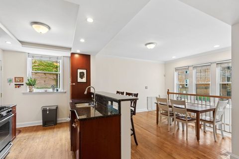 Tiny photo for 6969 N Wolcott Avenue #A1, Chicago, IL 60626 (MLS # 12639100)