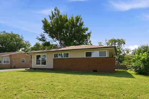 Tiny photo for 3001 N Sherwood Avenue, Markham, IL 60428 (MLS # 12740907)