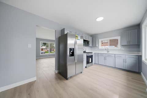 Tiny photo for 3001 N Sherwood Avenue, Markham, IL 60428 (MLS # 12740907)
