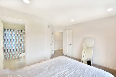 A home in Hawthorn Woods