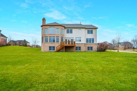 A home in Hawthorn Woods