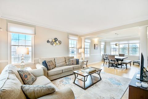 A home in Hawthorn Woods