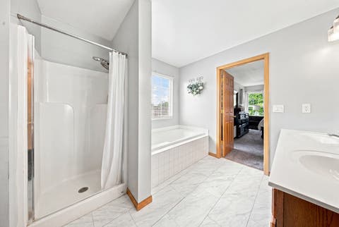 Tiny photo for 1209 Scott Court, DeKalb, IL 60115 (MLS # 12708838)