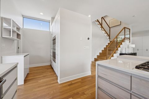 Tiny photo for 2610 N Mildred Avenue #201, Chicago, IL 60614 (MLS # 12434429)