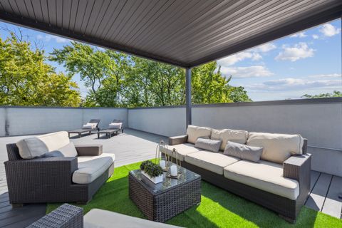 Tiny photo for 2610 N Mildred Avenue #201, Chicago, IL 60614 (MLS # 12434429)