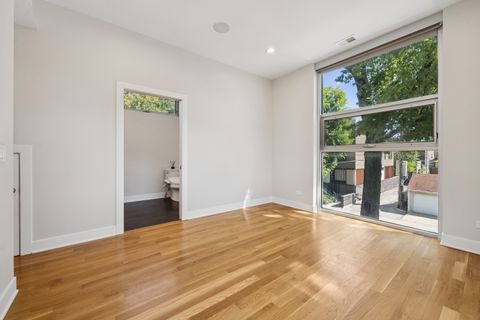 Tiny photo for 2610 N Mildred Avenue #201, Chicago, IL 60614 (MLS # 12434429)