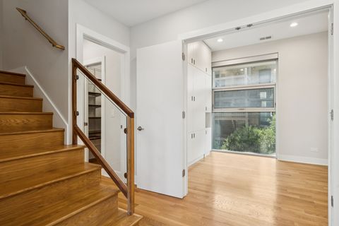Tiny photo for 2610 N Mildred Avenue #201, Chicago, IL 60614 (MLS # 12434429)